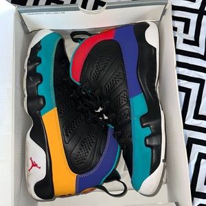 JORDAN 9 GRADE SCHOOL.